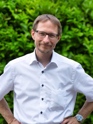 Schatzmeister: Ulrich Wöllke